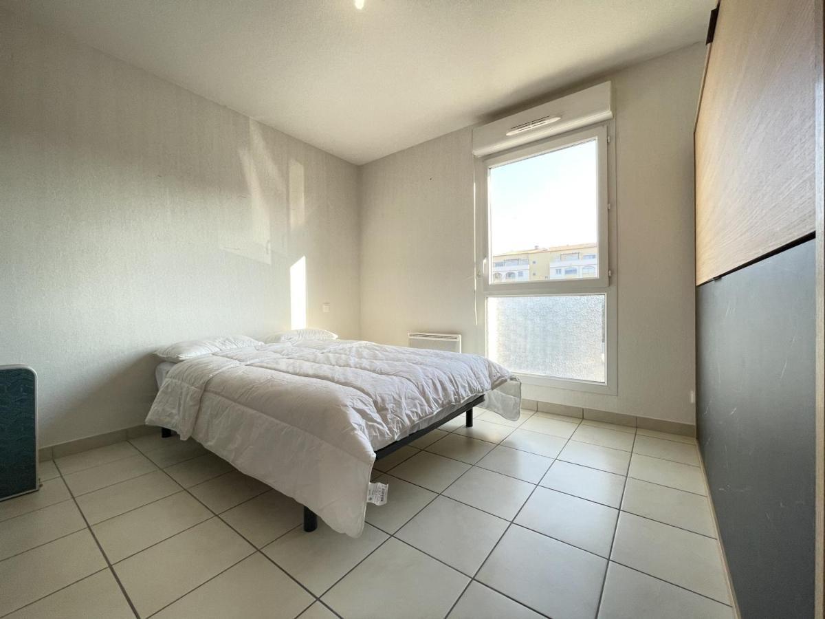 3P Climatise Avec Parking, Piscine, Proche Plage Et Commerces A Sete - Fr-1-338-497 Appartement Buitenkant foto